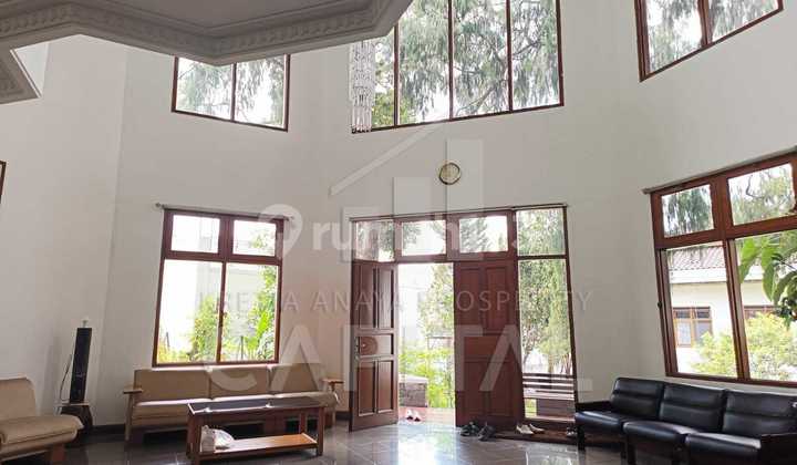 Rumah Mewah dan Siap Huni dengan Suasana Sejuk di Babakan Jeruk Bandung 2