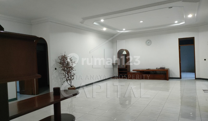 Rumah Bagusp Huni dan Terawat Cocoksekali Untuktempat Tinggal Maupun Tempat Industri dengan Lokasinya yang Strategis Dekat Akses Tol 2