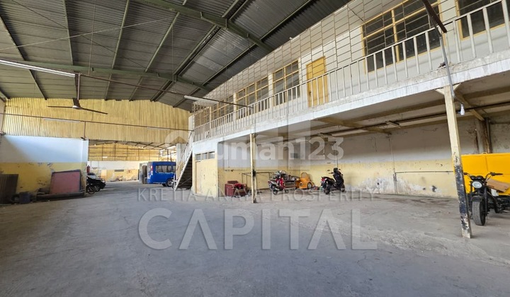 Ready-to-Use Warehouse with Strategic Location in Sudirman Bandung Ready-to-Use Warehouse with Strategic Location in Sudirman Bandung