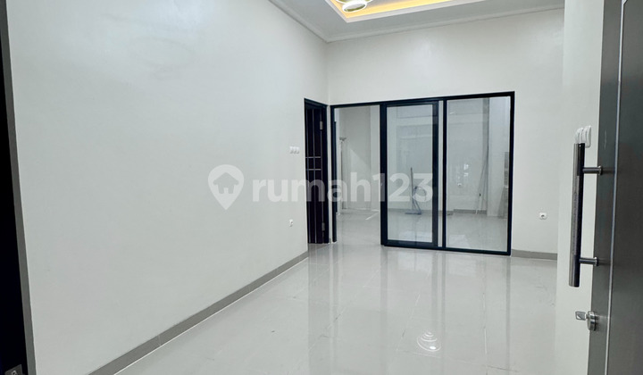 Rumah Brand New Bonus AC 4 Unit di Regency Melati Mas, Tangerang Selatan 2