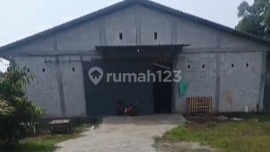 Dijual Gudang Ada Kantor dan Area Parkir Lokasi di Tigaraksa - Tangerang