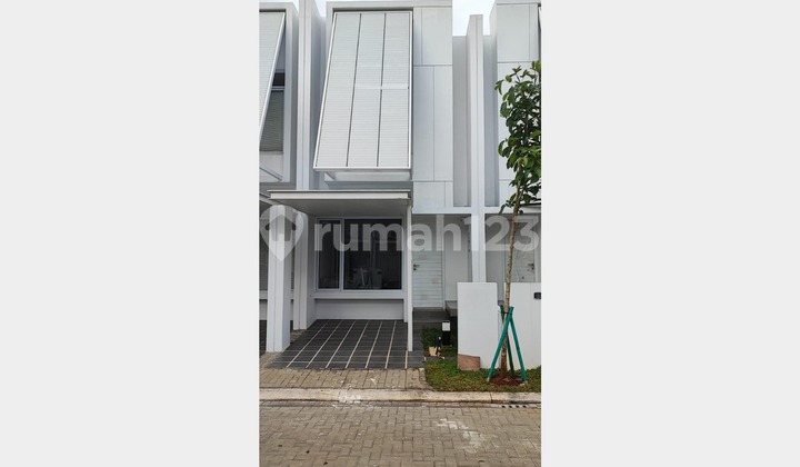 Rumah 2 Lantai di Cluster Inspirahaus Tabebuya BSD City Rumah 2 Lantai di Cluster Inspirahaus Tabebuya BSD City