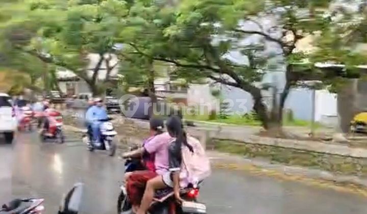 Commercial Land for Rent in Cipondoh, Tangerang (Location on a Busy and Dense Main Road, Commercial Land for Rent in Cipondoh, Tangerang (Location on a Busy and Dense Main Road,