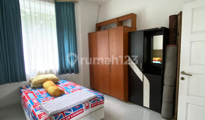 Dijual Rumah Hoek di Bintaro, Jakarta Selatan 2