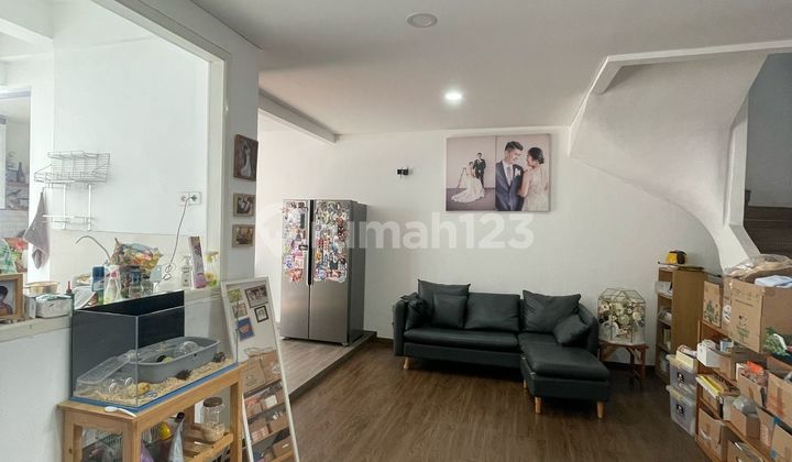 Nice House with SHM, 2 Floors, Ready to Occupy in Sector 1E Gading Serpong, Tangerang