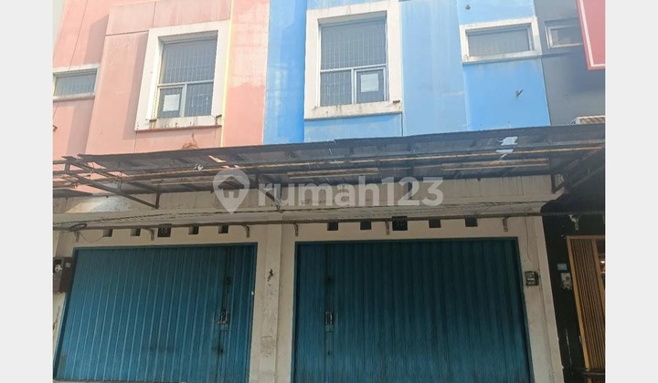 Disewakan Ruko Gandeng Boulevard Palem Semi