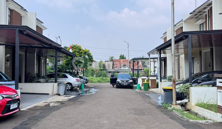 For Sale, House in Cinere Near Penabur Cinere School 2