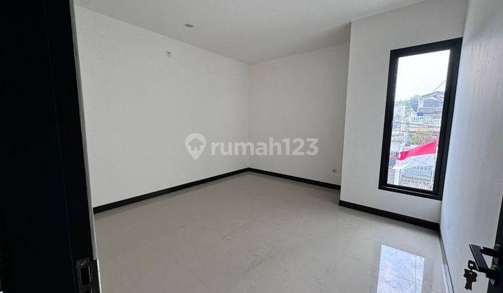 Dijual rumah baru di kompleks bukit cinere indah 2