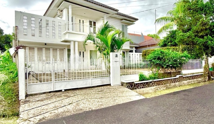 For Sale Large Land House in Cirendeu Tangsel 2