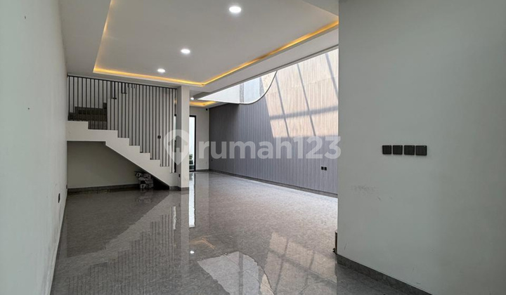 Dijual Rumah Siap Huni Pondok Indah Dekat Pim