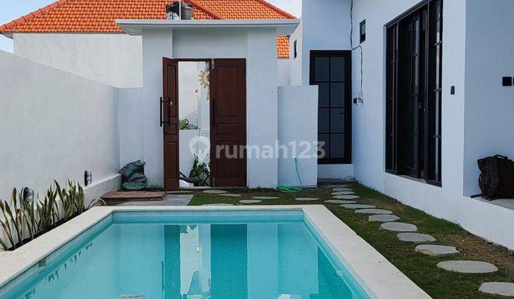 Clean and comfortable villa for rent in Canggu Bali  1