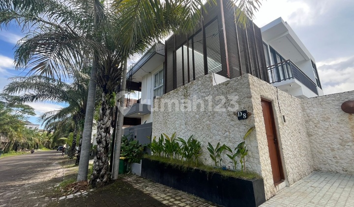 For Rent Modern and Strategic Villa Just 5 Minutes to Nusa Dua Beach Bali