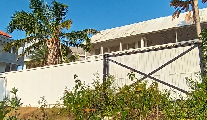 For Rent: Shop House Just 5 Minutes to Bingin Beach Uluwatu Balu