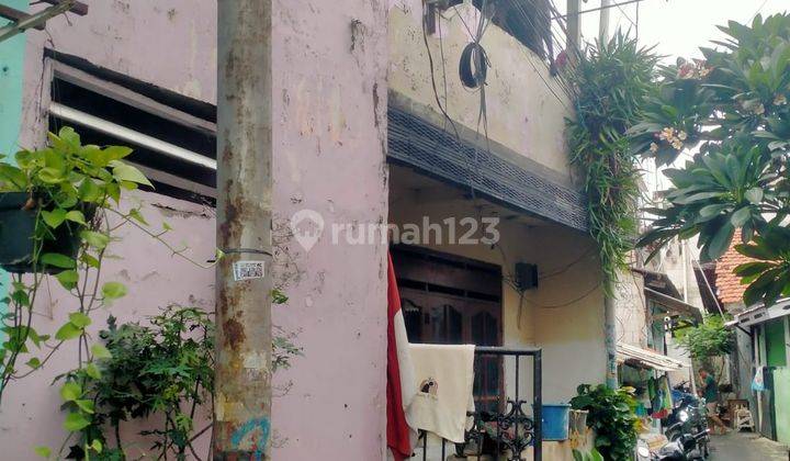 Rumah Sederhana 2 Lantai Akses Motor Dekat Perkantoran 1