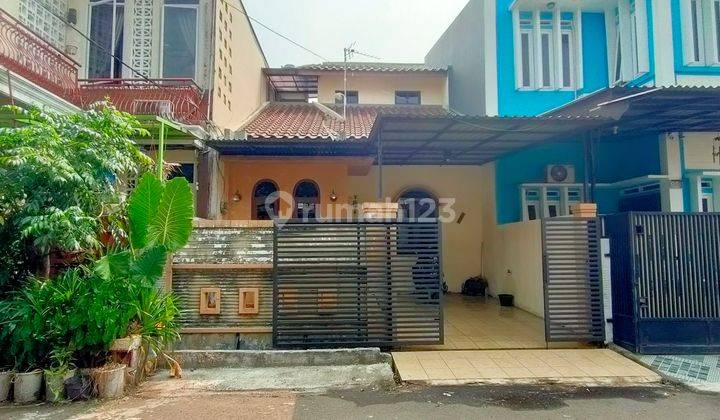 Rumah Cantik Taman Anyelir 2 Kalimulya, Furnished 1,5 Lantai 1