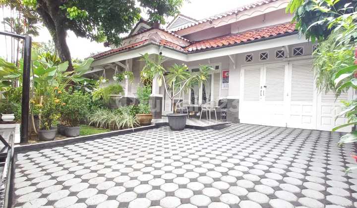Rumah Mewah Full Furnished Cipayung Dekat Lrt Cipayung