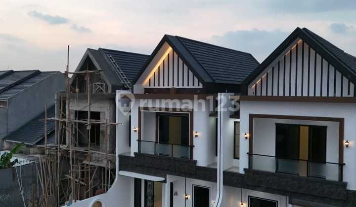 Rumah Mewah Cantik 2 Lantai Di Jagakarsa 2