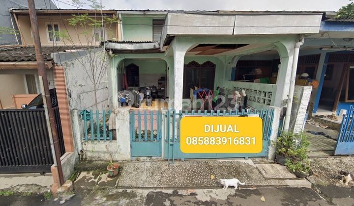 Rumah 2 Lantai Dekat Stasiun Depok Baru