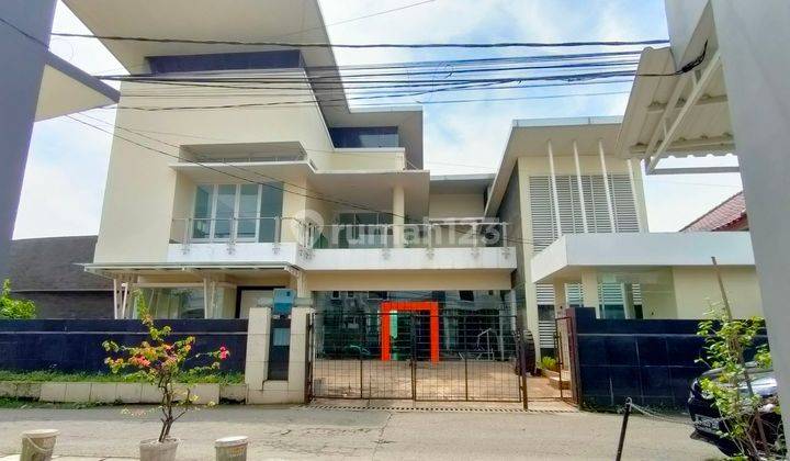 Rumah Kantor Bagus Mewah 2 Lantai Jl Hj Japat Depok 1