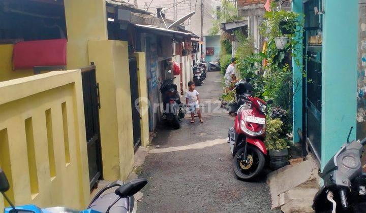 Rumah Sederhana 2 Lantai Akses Motor Dekat Perkantoran 2