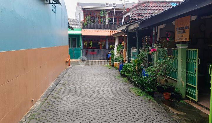 Rumah 2 Lt Lokasi Strategis Dan Fasilitas Lengkap 1