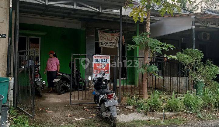 Rumah Dijual Rumah Murah Lokasi Strategis  2