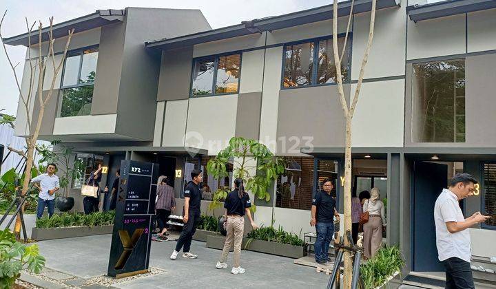 Rumah 2 lantai dengan harga murah lokasi premium  1