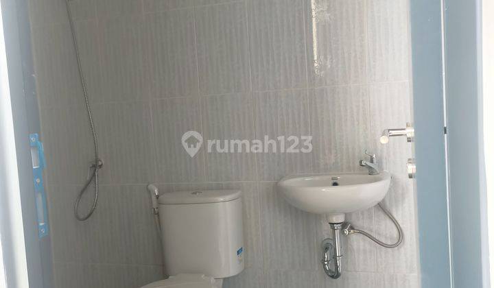 Rumah 1 lt Harga Murah dengan Fasilitas dan lokasi strategis. 2