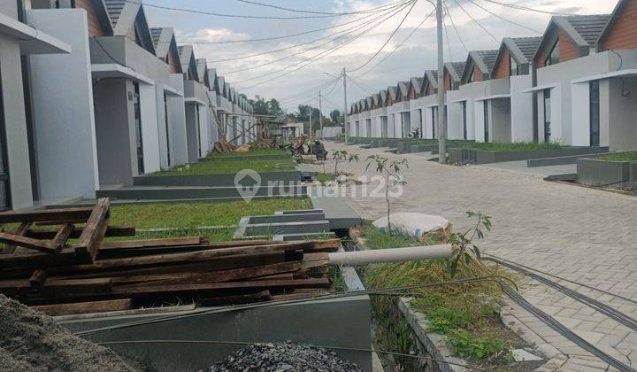 Rumah 1 lantai harga murah fasilitas lengkap dan strategis  1