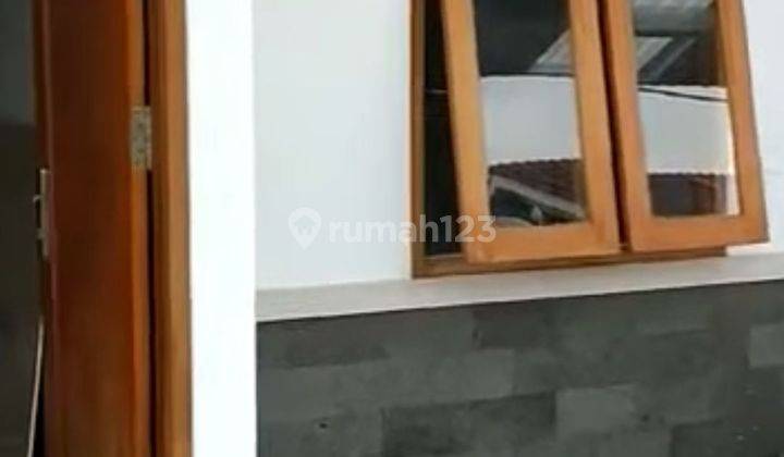 Rumah 1 lantai lokasi strategis Harga Murah  2