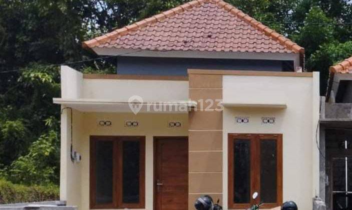 Rumah 1 lantai lokasi strategis fasilitas terjangkau  1