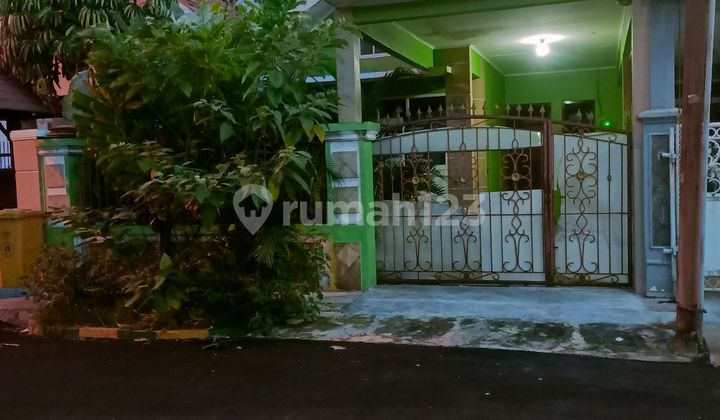 Rumah Cantik Siap Huni Lokasi Strategis dan Fasilitas Lengkap