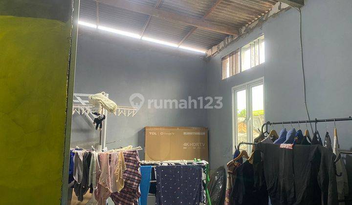 Rumah 1,5 Lantai Fasilitas Lengkap Lokasi Strategis  2