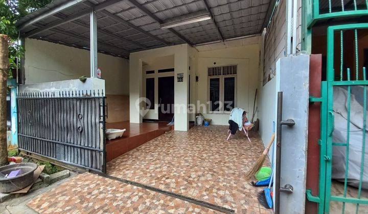 Rumah 1 Lt Lokasi Strategis Fasilitas Lengkap 1