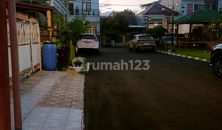 Rumah Cantik Siap Huni Lokasi Strategis dan Fasilitas Lengkap 2