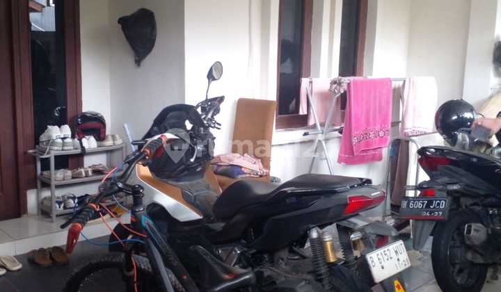 For Sale 1-Story House Strategic Location Complete Facilities 2