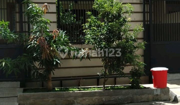 Jual Rmh di Lippp Karawaci Barat