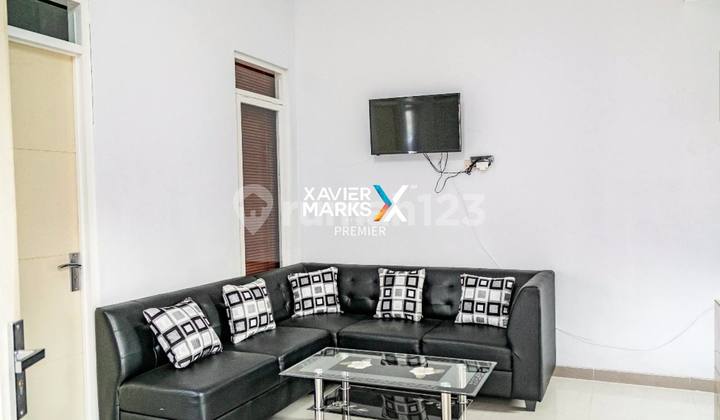 Super Cheap Minimalist House Hook Position in Trunojoyo, Batu City 2