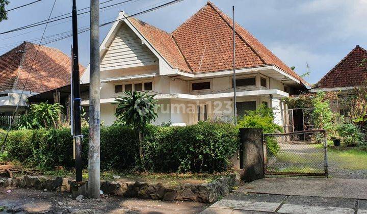 Rumah Tangkuban Perahu Malang Pusat Kota Cocok Untuk Usaha  2