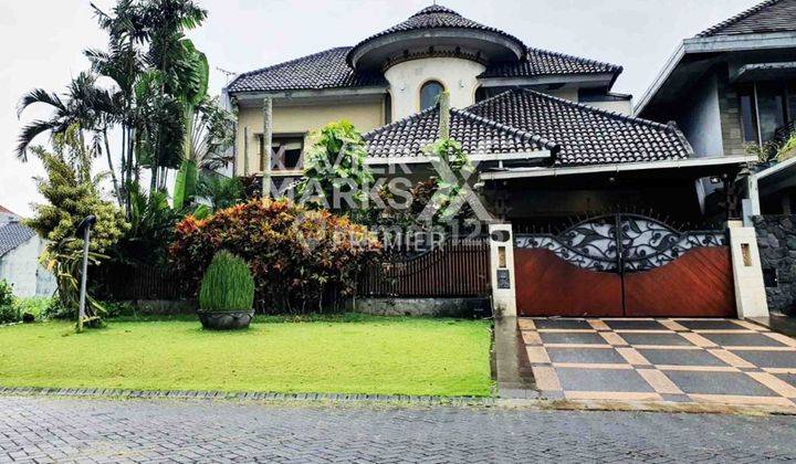 Rumah Mewah Premium Araya Malang Row Jalan Lebar  1