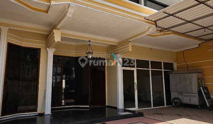 Rumah Mewah di Araya Kota Malang Row Jalan Lebar  2