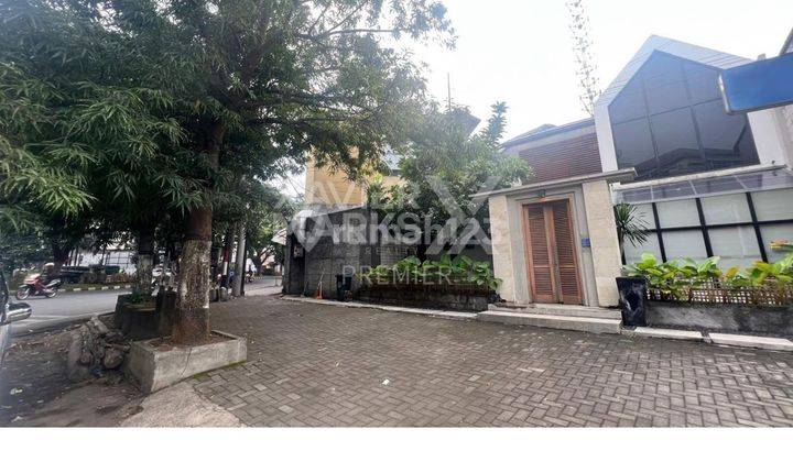 Rumah Usaha di Nol Jalan Raya Boulevard Soekarno Hatta Malang  1