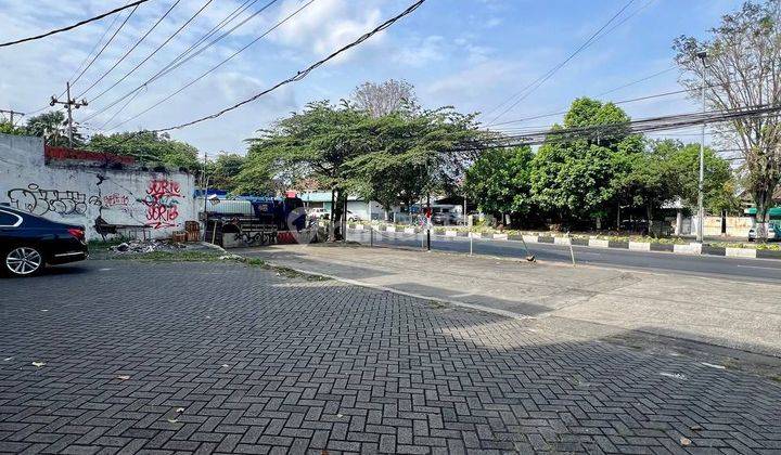 Ruko Strategis 3 Lantai di Poros Jalan Ahmad Yani Blimbing Kota Malang 2