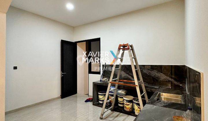 Properti Langka Rumah Mewah Modern di Araya Golf Malang  2