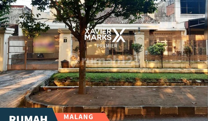 Dijual Rumah Vintage Terawat di Jl Pulau-Pulau Pusat Kota Malang Dijual Rumah Vintage Terawat di Jl Pulau-Pulau Pusat Kota Malang
