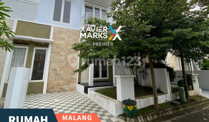 Dijual Rumah 2 Lantai  di Cemorokandang Malang Dekat Exit Tol 