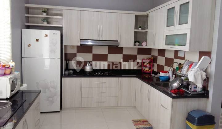 Properti Langka Rumah Hook Modern di Araya Blimbing Kota Malang 2