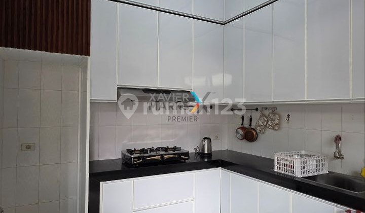 Dijual Rumah Mewah Furnished dengan Private Pool di Istana Dieng Malang 2