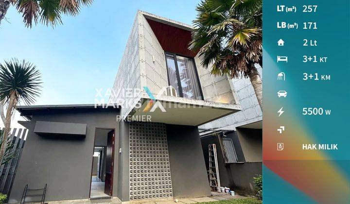 Dijual Villa Kingspark 8 Full Furnish Dengan Private Pool di Kota Batu  1