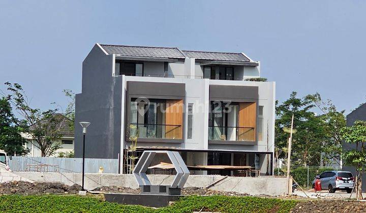 RUMAH 2 LANTAI CITRALAND 1.5 M DENGAN ATTIC BALKON 1